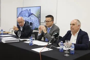 O conselleiro de Emprego destaca o papel de ES-Factory no fortalecemento do ecosistema emprendedor galego