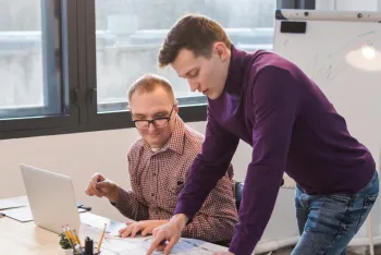 A Xunta reforza o apoio á integración laboral das persoas con discapacidade e en risco de exclusión coas axudas deste ano á contratación de preparadores